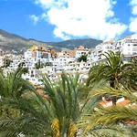 N&A Timon 2 - 3Br Apartment, Recently Renovated