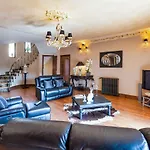 Casa Alexander