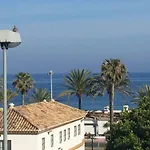 Frente al mar