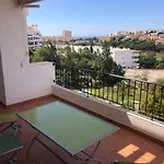 Piso Completo De Lujo En Urb. Torrequebrada Golf Resort