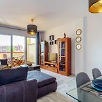 Spacious Beachfront Flat With Sea Views And Private Indoor Parking
