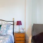 Apartamento En Primera Linea De Playa En Benalmadena