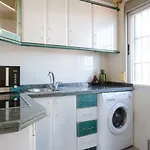 Apartamento En Primera Linea De Playa En Benalmadena