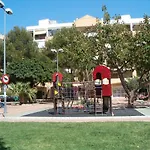 Gamonal Apartment, Calle Sagitario 3