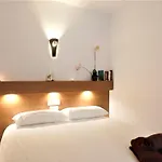 Waterfront Hotel Sunset Beach Apartment