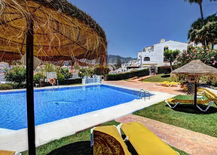 Benalmadena Apartamento Amplio, Soleado Y Con Vista Panoramica A 400 Metros De La Playa