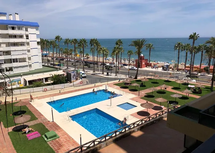 Primera linea de playa en Benalmadena , vistas al mar, Aloha Playa, Malaga