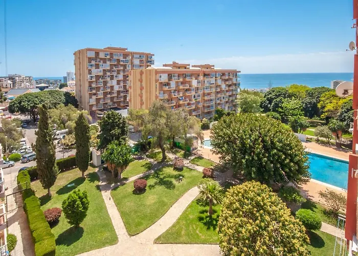 119 Iris Apartamentos - Piscina - Playa Cercana- Ubicacion Centrica