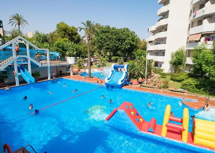 Benal Beach 81