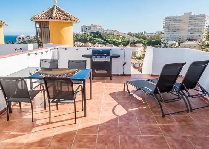 Arroyo Rooftop Apartment
