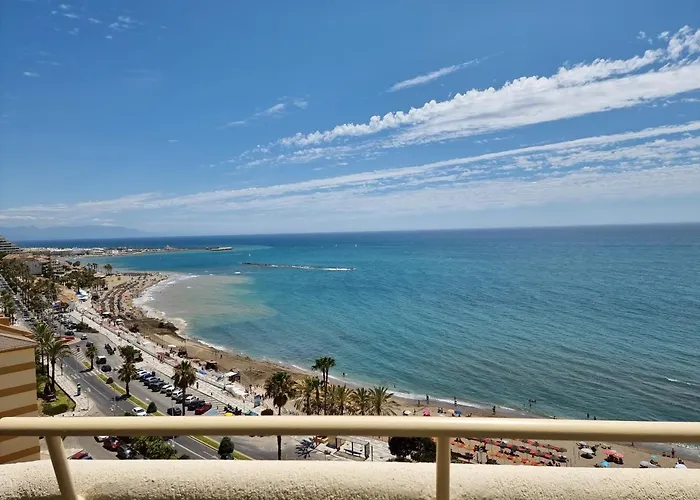 G&G Benalbeach Port Views