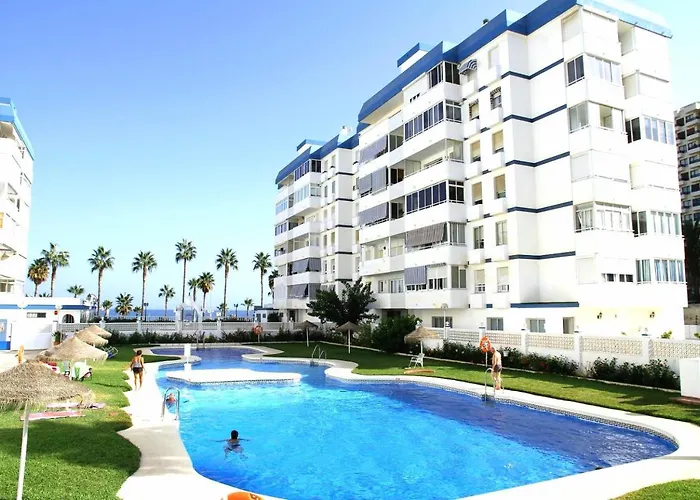 Costamar, Primera Linea De Playa, 3 Dormitorios, 2 Banos, Vistas Al Mar, Internet Wifi Y Garaje, Ideal Parejas Y Familias