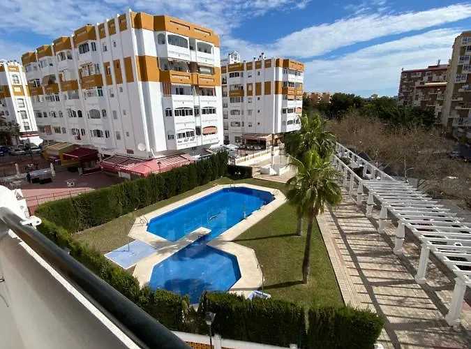 Lovely Apartment For 2 To 4 People---Apartamento De Dos A Cuatro Personas