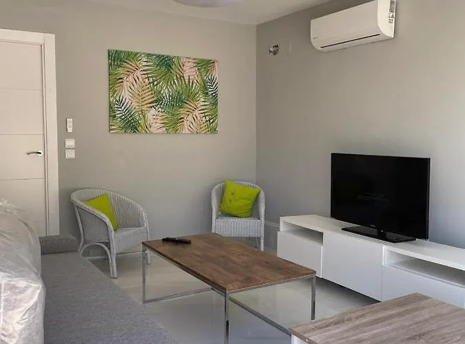 Seafront Recently Renovated Apartments