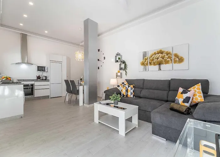 Pueblo Marinero Apt 1