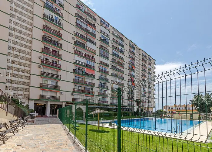 797 Holiday Rentals- Estudio Para 3 En Benalmadena Cerca De La Playa