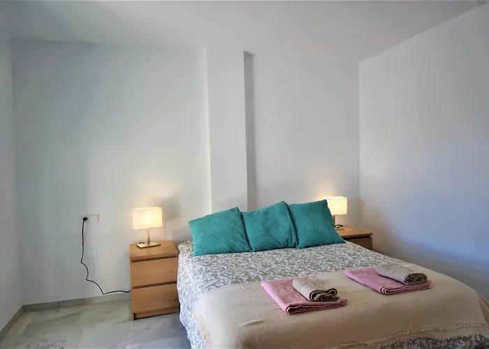 Pueblo Torrequebrada, Benalmadena 2 Bed Apt