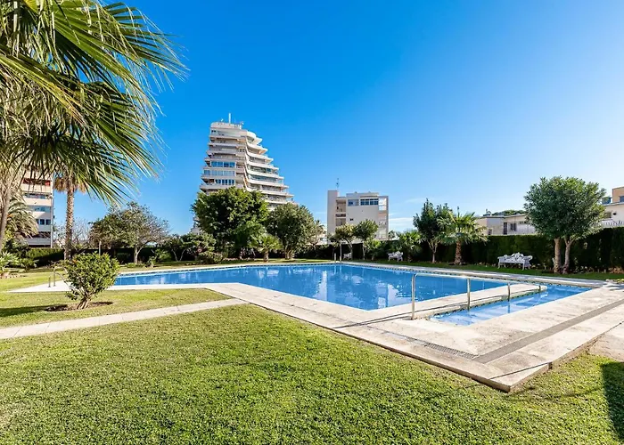 797 Holiday Rentals - Acogedor Apartamento Para 3 Con Piscina