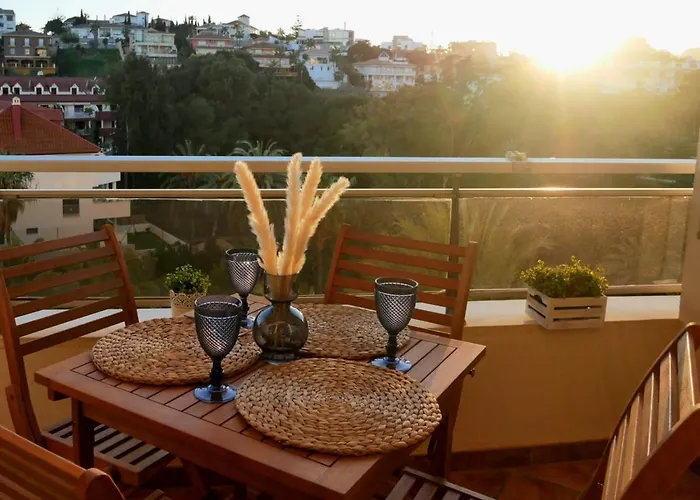 Soleado Apartamento Golf Y A 900 M De La Playa