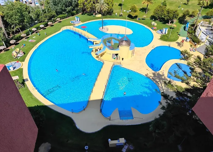 Apartamento Entero, Enormes Piscinas, Terraza Y Playa