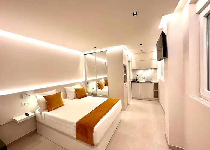 Suite Ron In Marina 2 People Puerto Deportivo