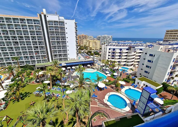 Acogedor Piso Con Terraza Y Parking!
