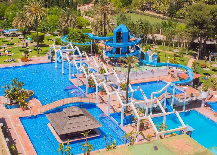 Benal Beach Apartment With Sunny Terrace And Water Park