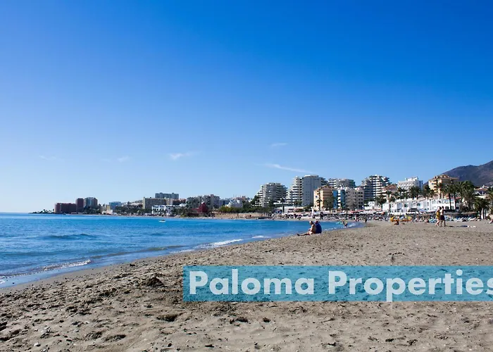 Benalroma Spacious Apartment 50 Mt From The Beach