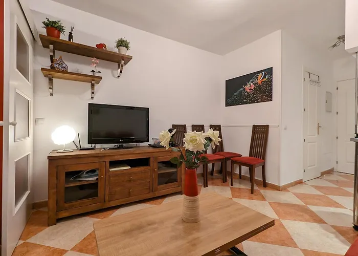 Estudio En Zona Bonanza A 5 Minutos De La Playa