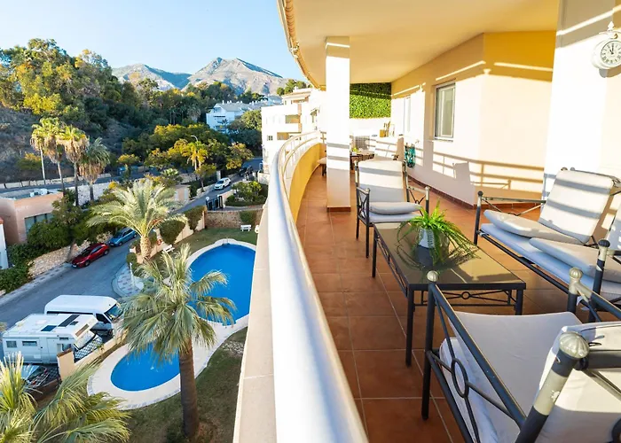 Holidays2Nueva Torrequebrada 2 Bedrooms And 2 Bathrooms, Terrace, Community Pool And Garage