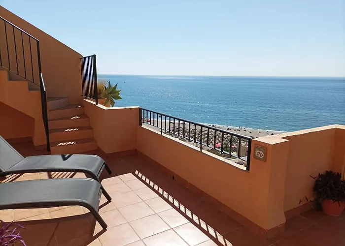 Carvajal Beach Seaview Apartment