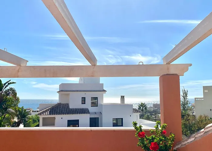 Villa With Heated Private Pool, Sea View& Turkish Sauna