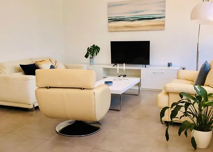 Siriana Suites 101, 001