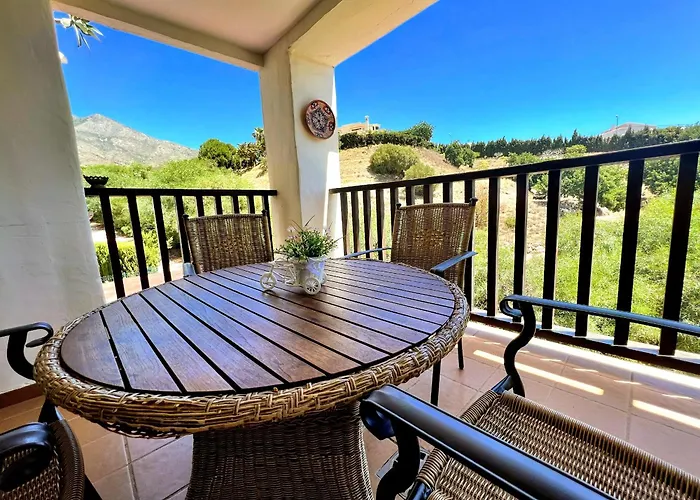 Beautiful Apartment With Pools, Playground And Paddle Tennis - Family Friendly And Near Vithas Hospital - Free Parking In Garage