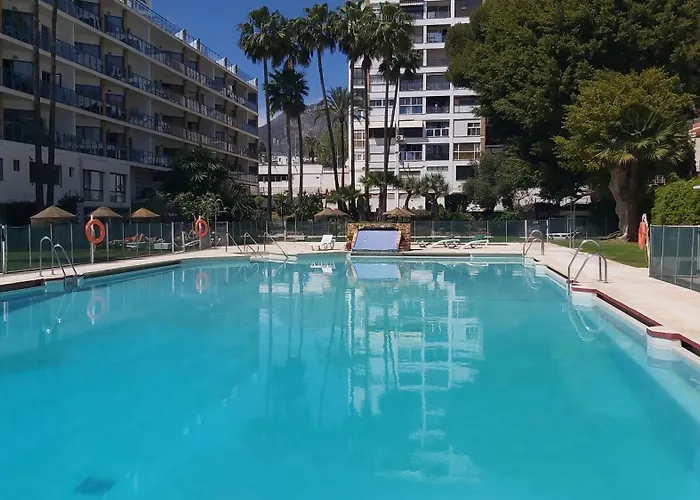 Del Parque Flats Alay Beach