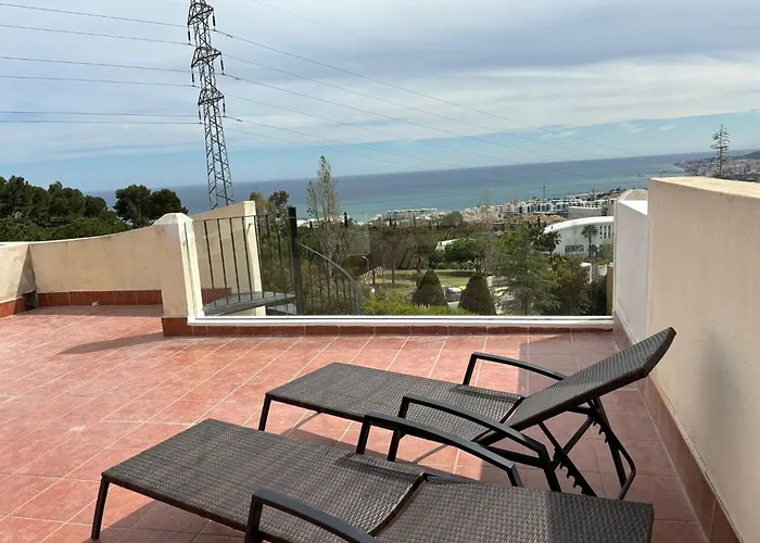 Rooftop Paradise Apartment