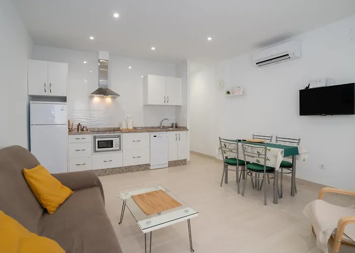 Mrv Apartamento Al Lado De La Playa Con Parking