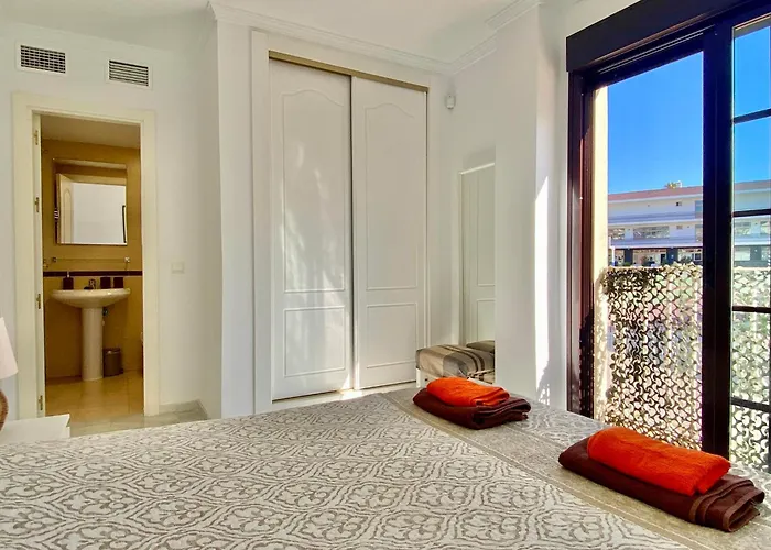 Residencial Mediterraneo Golf Two-Bedroom Apartment