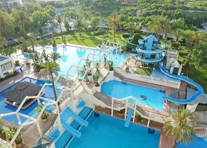 Oasis Benal Beach