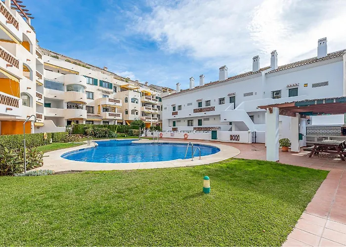 Lovely Apartment In Benalmadena With Kitchen