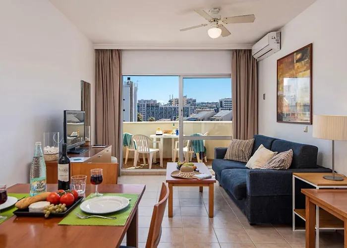Sunny Side Benalbeach Apartment
