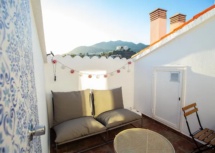 Benalhome - Tu Hogar Con Terraza Y Ducha Exterior