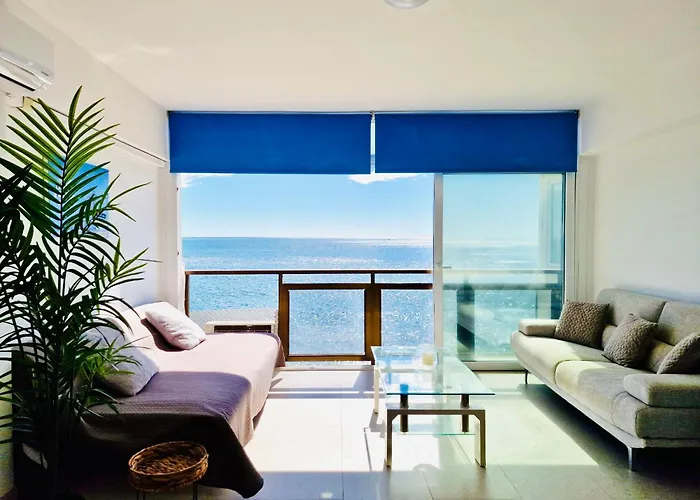 G&G Premium Malibu Beach