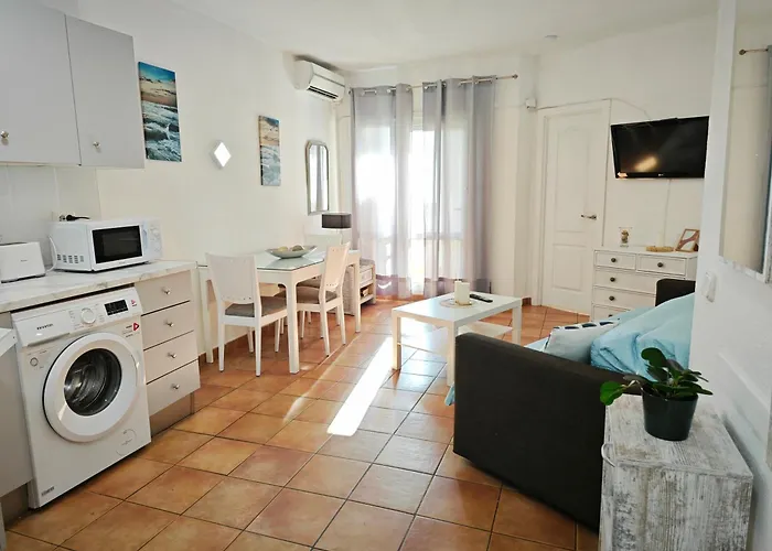 Benalbeach, Bonito Apartamento 2 Dormitorios