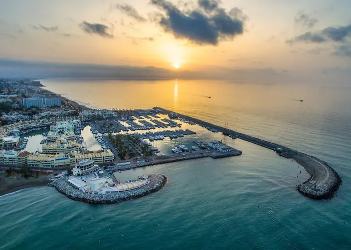 Puerto Marina Beach & Golf