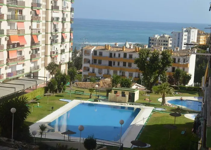 Vive Benalmadena Apartamento Las Naciones, Playa A 200 Metros
