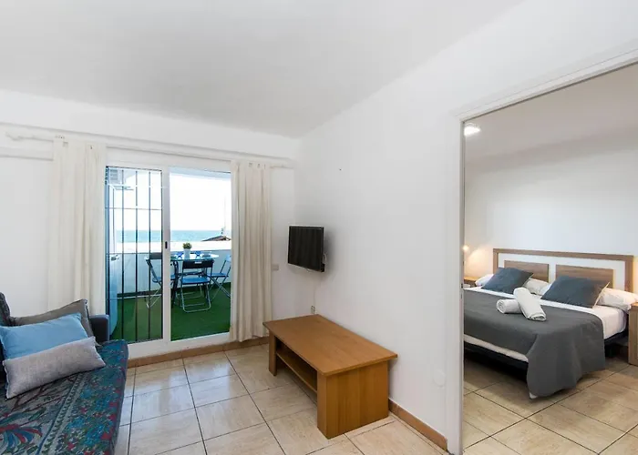 Carola 2 - Apartamento En Primera Linea