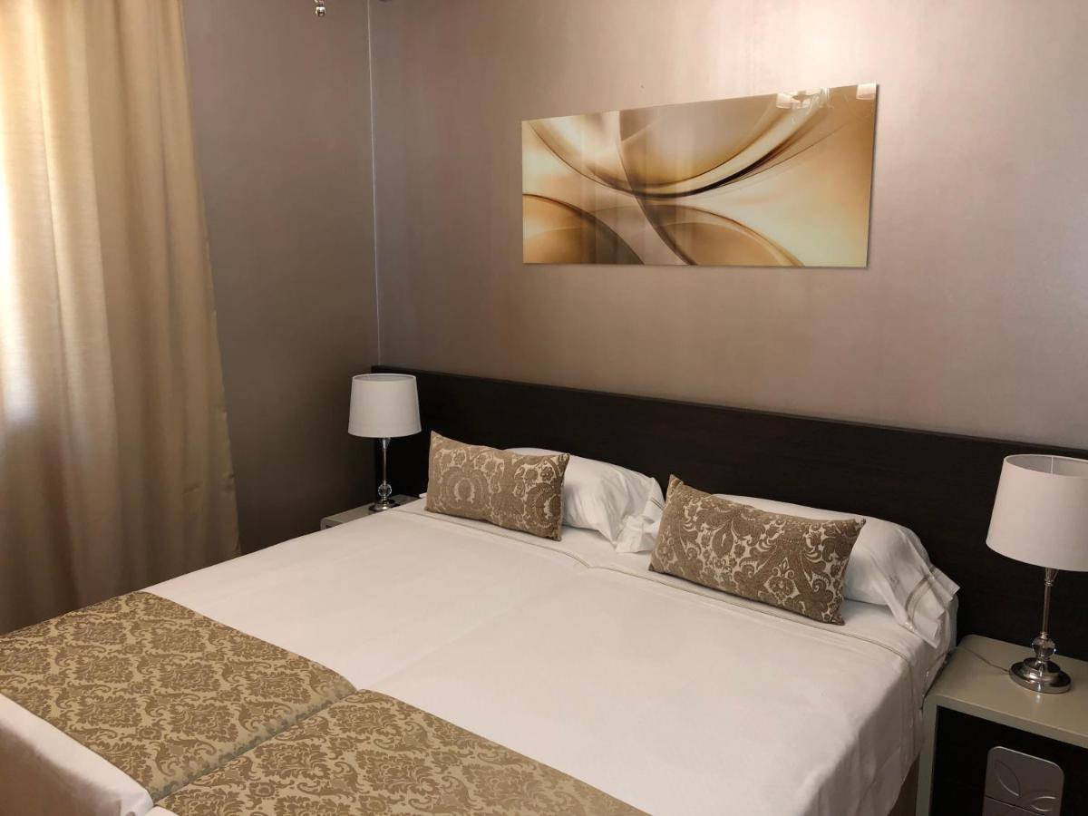 Artplatinum & Aparthotel 4*