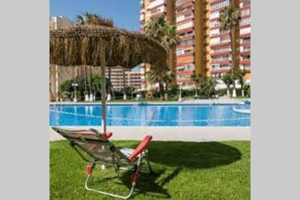 Coqueto En Puerto Marina Con Piscina Apartment Benalmádena