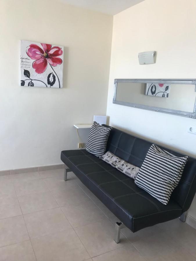 Apartment 14 Avenida Marysol, Benalmadena,costa Del Sol. Benalmadena
